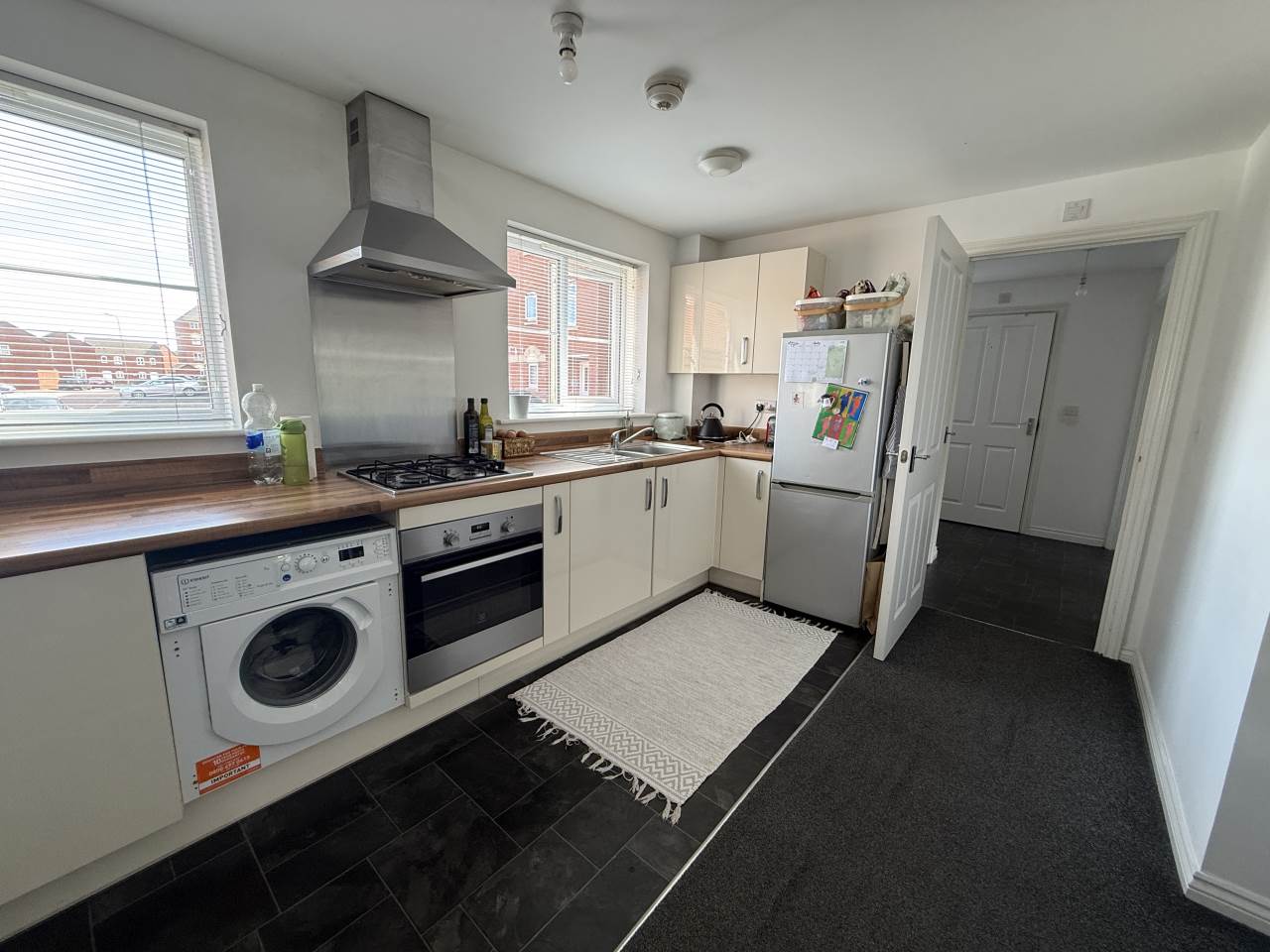 Flat Anderson Grove in Newport