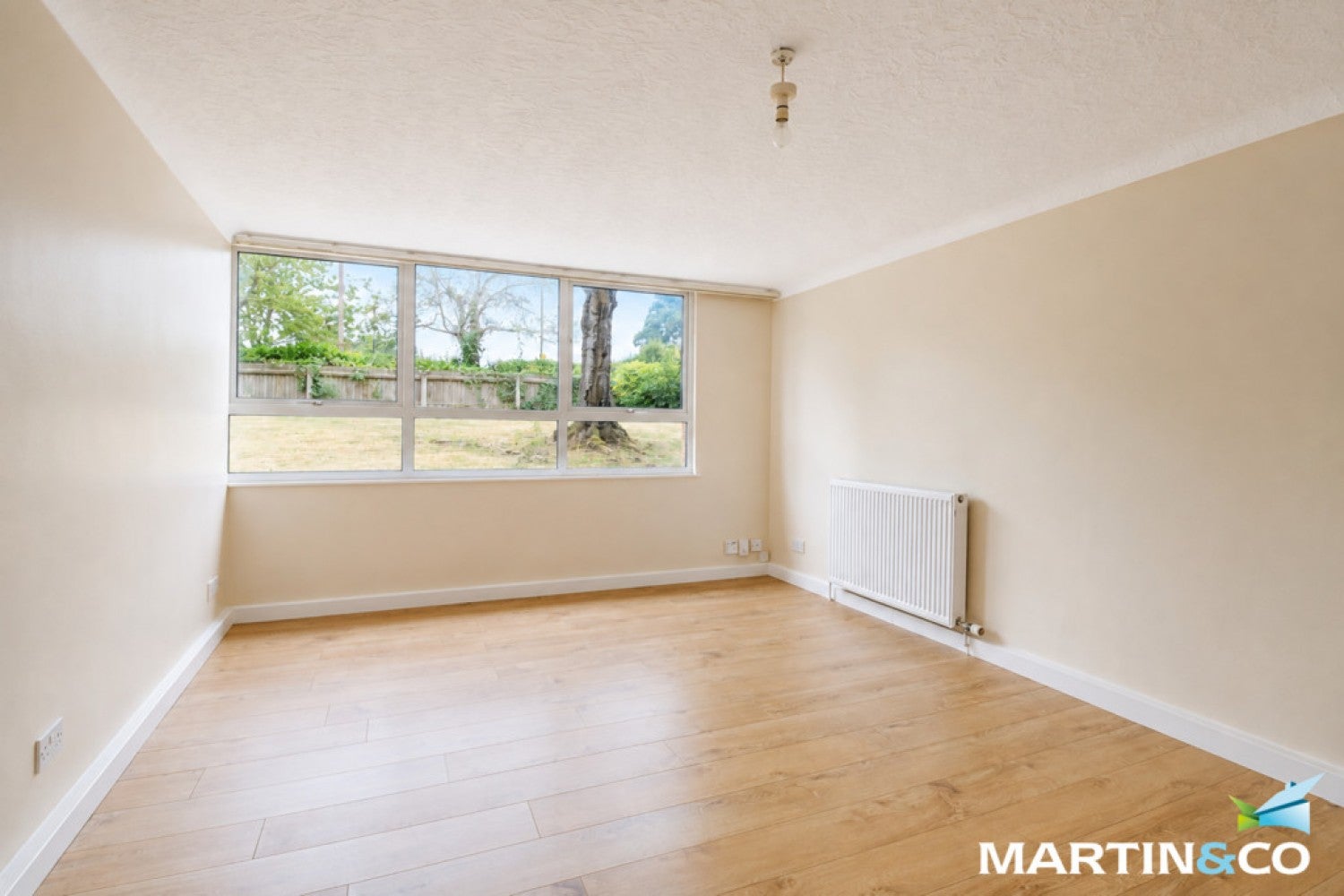 Flat Lordswood Road in Birmingham