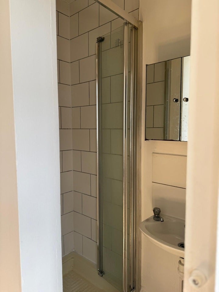 Flat Northwold Road in Greater London