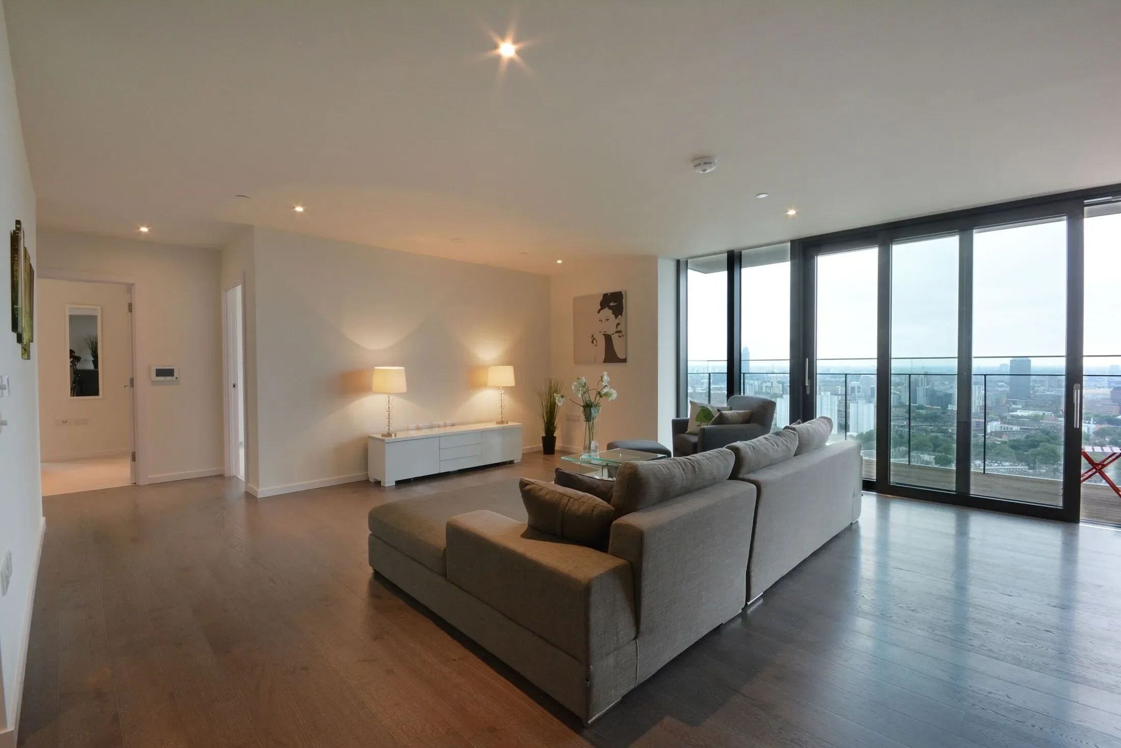 Flat St. Gabriel Walk in Greater London