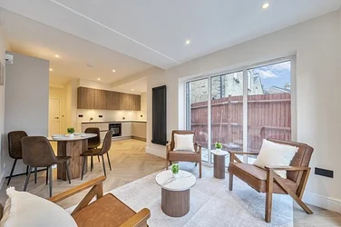 House Sydenham Road in Greater London