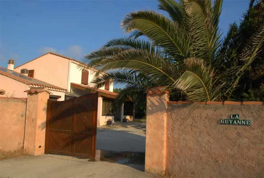 Maison Route de la Madrague à Hyères