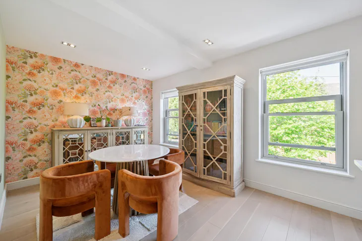 Flat Culverden Road in Greater London
