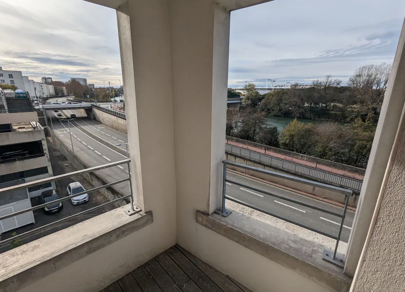 Appartement Pont Pierre de Coubertin à Toulouse