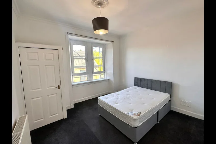 Flat King Street in Paisley