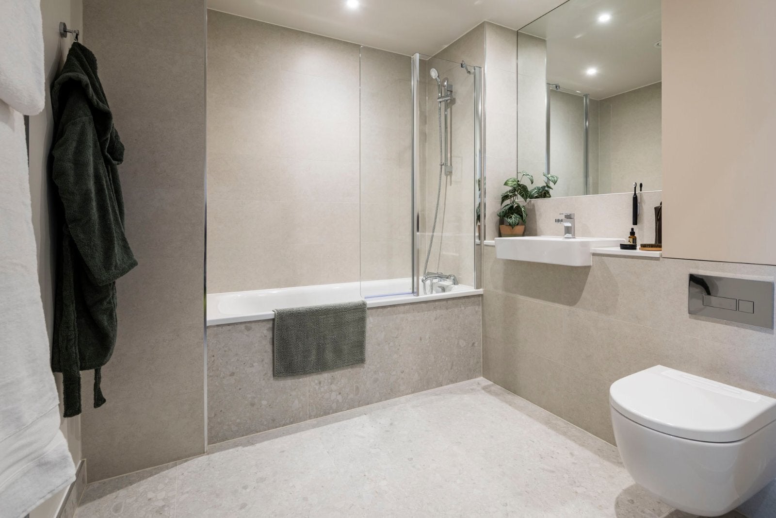 Flat Clayton Road in Greater London