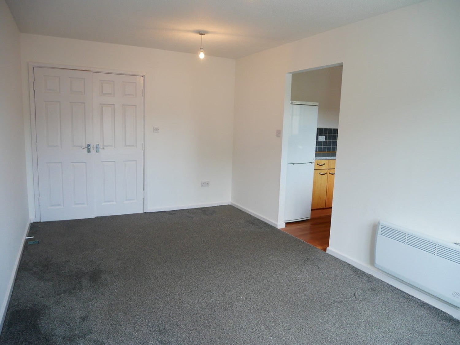 Flat Marshbrook Drive in Manchester