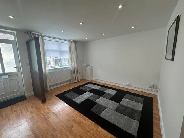 Flat Neath Road in Landore Community