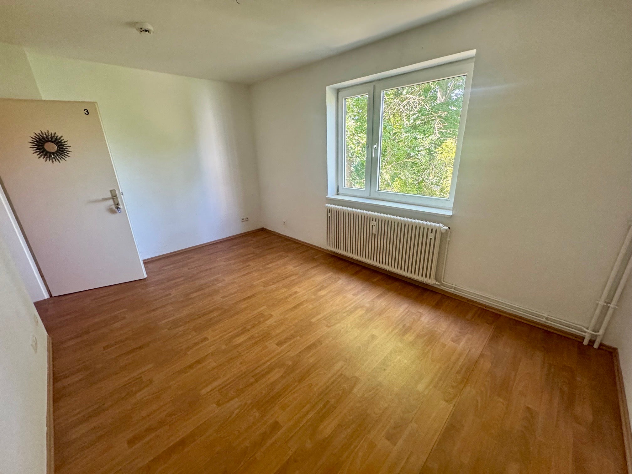 Zimmer Karl-Scharfenberg-Straße in Salzgitter
