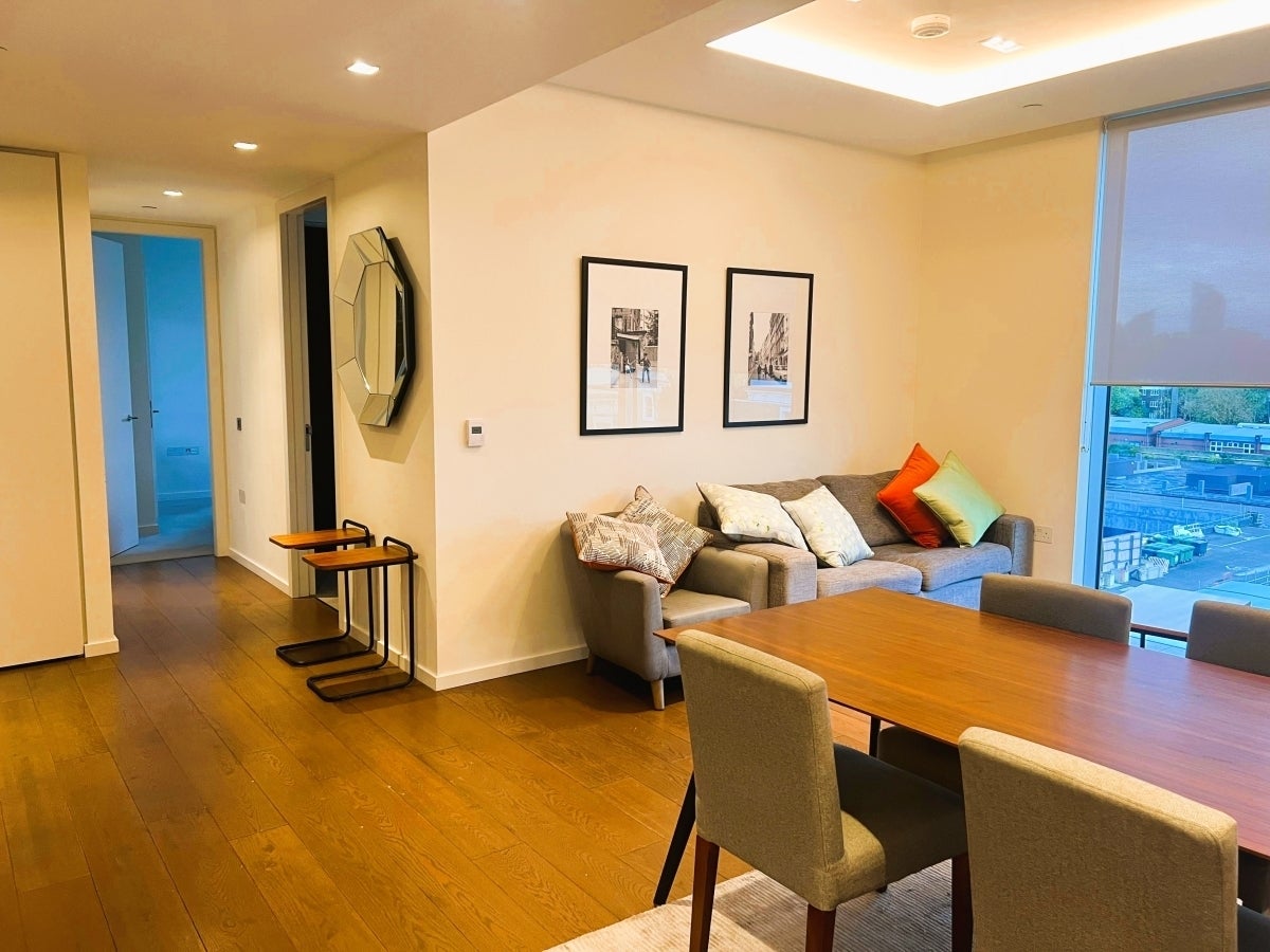 Flat Lillie Square in Greater London