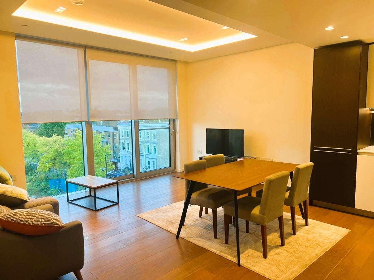 Flat Lillie Square in Greater London