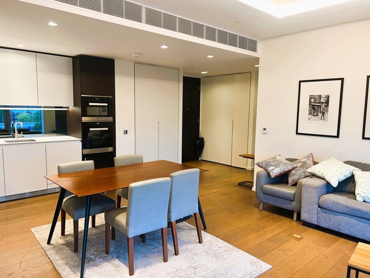Flat Lillie Square in Greater London