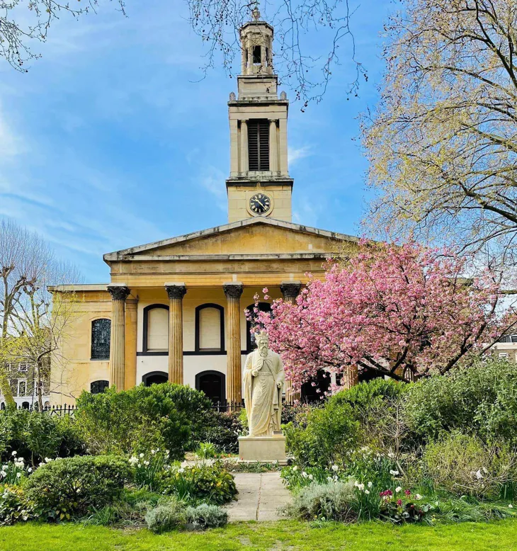 Flat Swan Street in Greater London