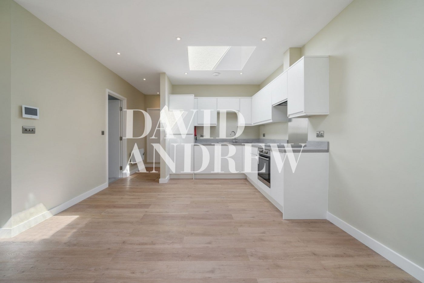 Flat Fortis Green in Greater London