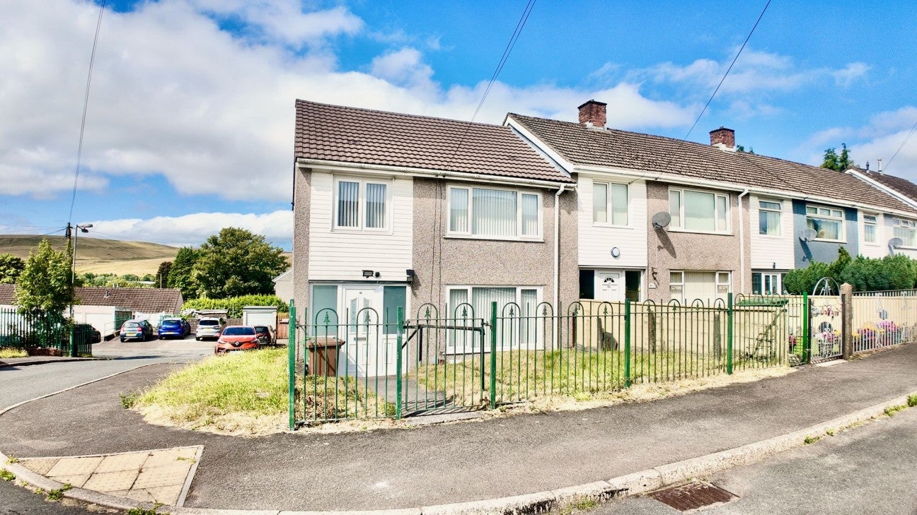 House Glan-y-Nant in Tredegar