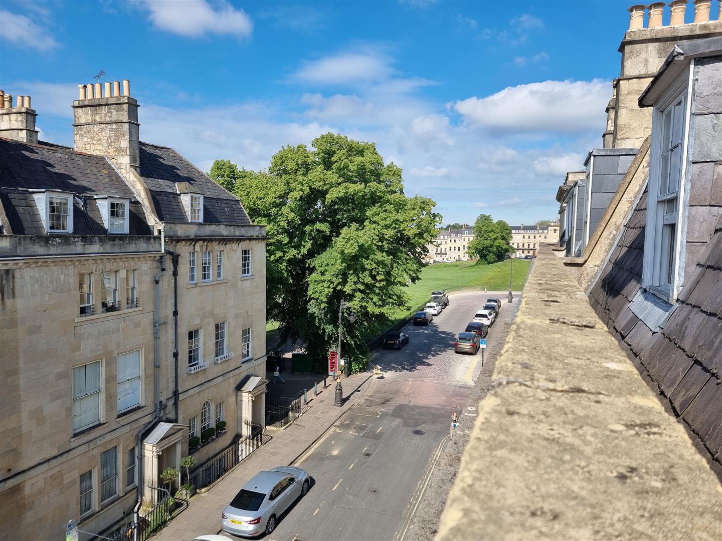 Flat Newbridge Road in Bath