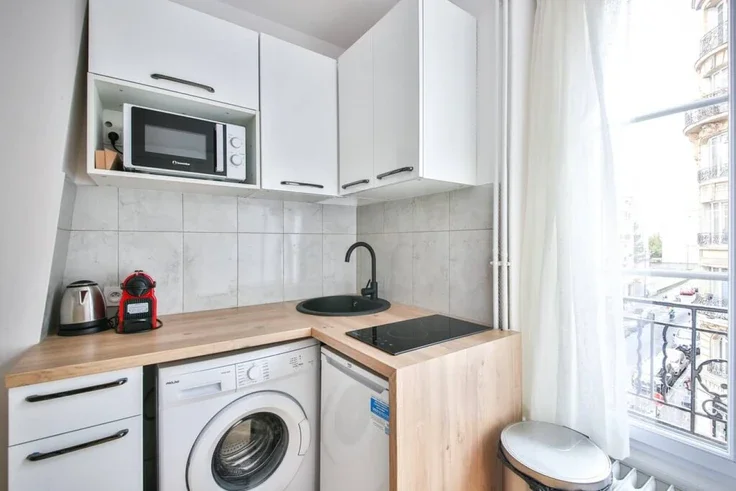 Flat Rue Lecourbe in Paris