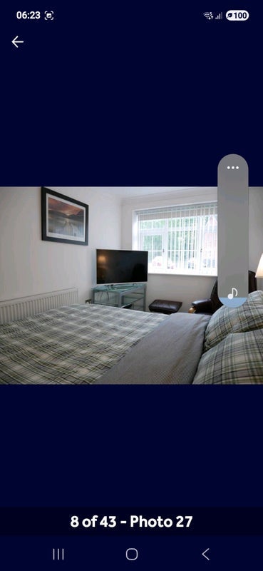 Room Edgecote Close in Manchester