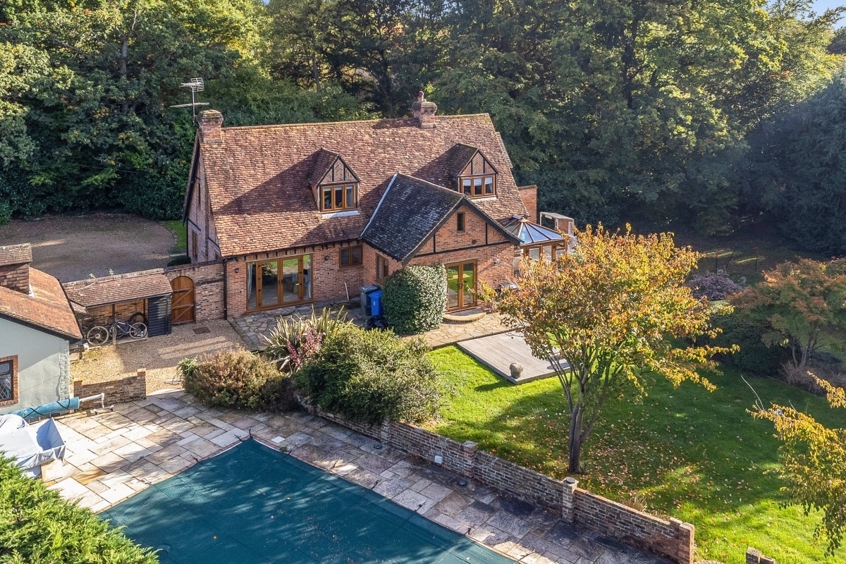 House Golden Ball Lane in Maidenhead