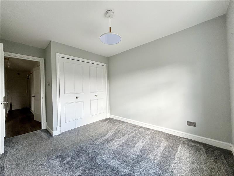 Flat Bath Road in Cheltenham