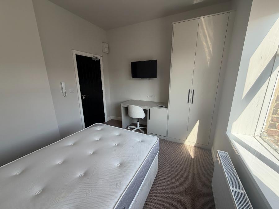 Room Azalea Terrace North in Sunderland