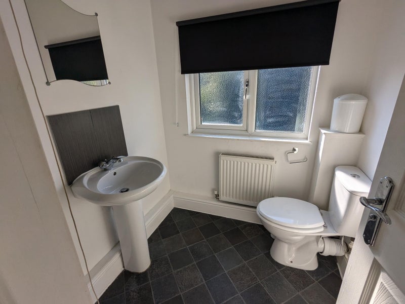 Room Beeston Road in Nottingham