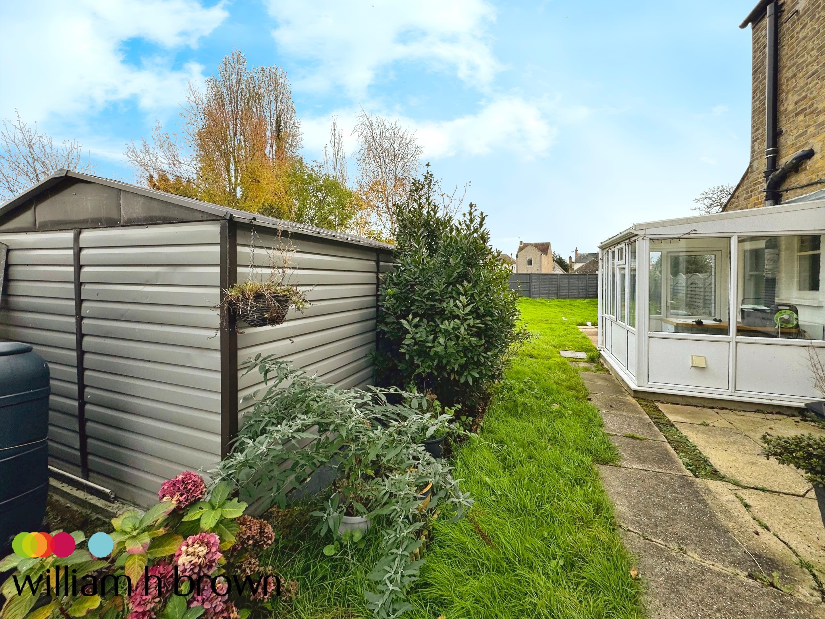 House Coronation Road in Clacton-on-Sea