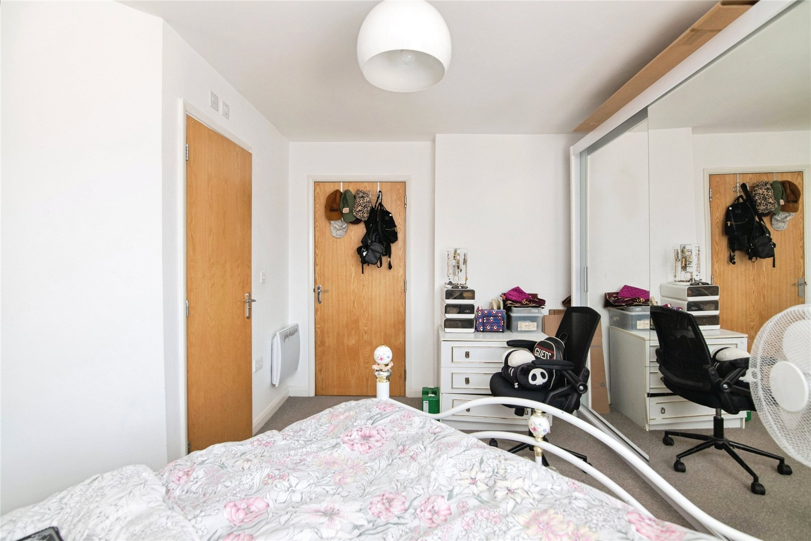 Flat Gloucester Close in Redditch