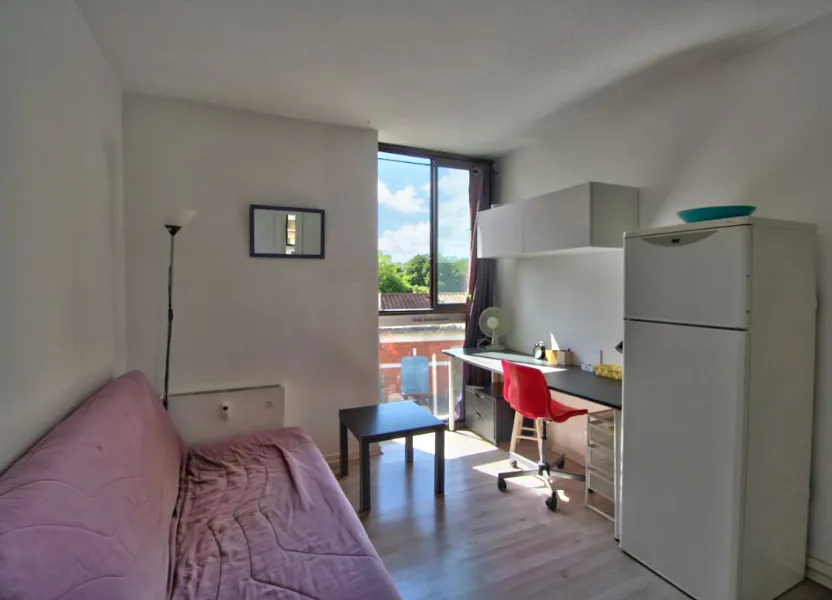Chambre Rue des Casernes à Toulouse