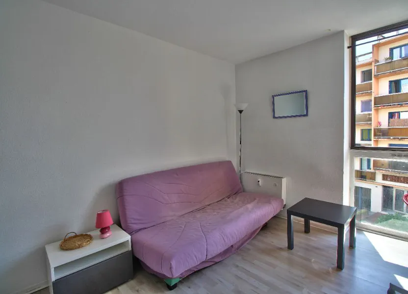 Chambre Rue des Casernes à Toulouse