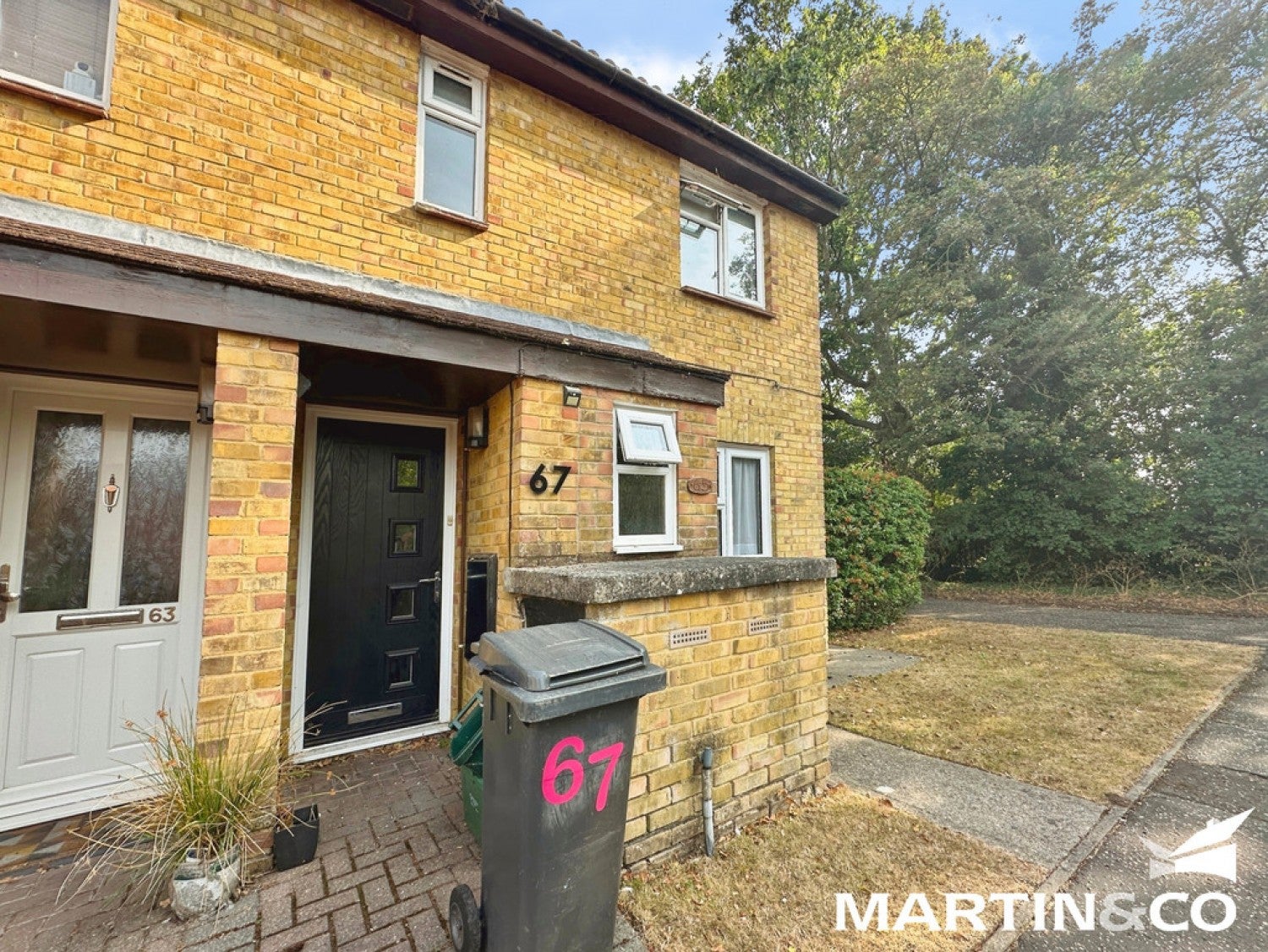 Flat Salerno Way in Chelmsford