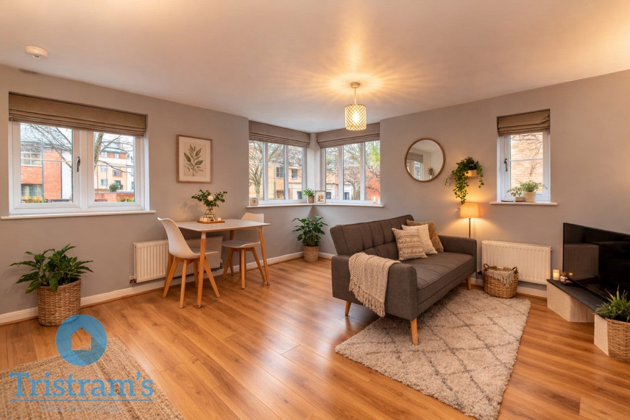 Flat Wakefield Close in Nottingham