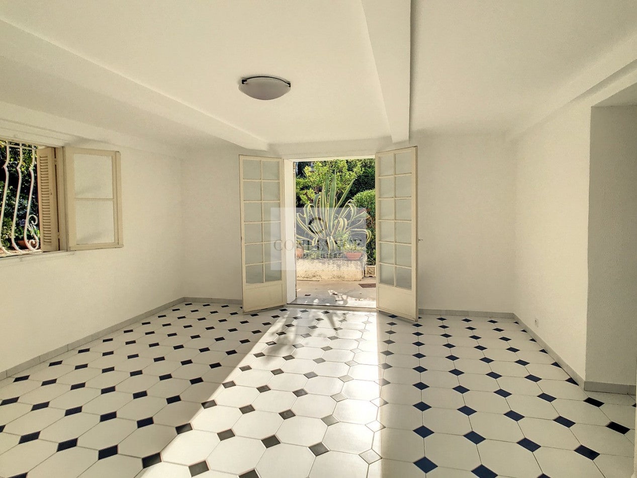 Flat Avenue de la Lanterne in Nice