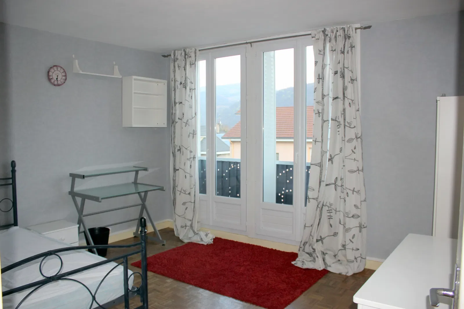 Room Rue de la Cerisaie in Saint-Martin-d'Hères