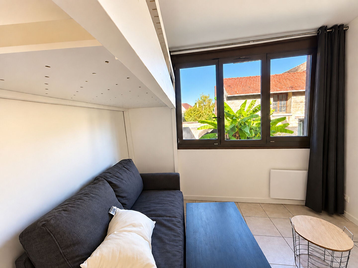 Flat Rue de Neuville in Cergy