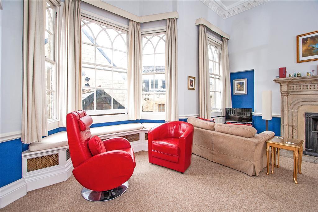 Flat Lansdown Road in Bath