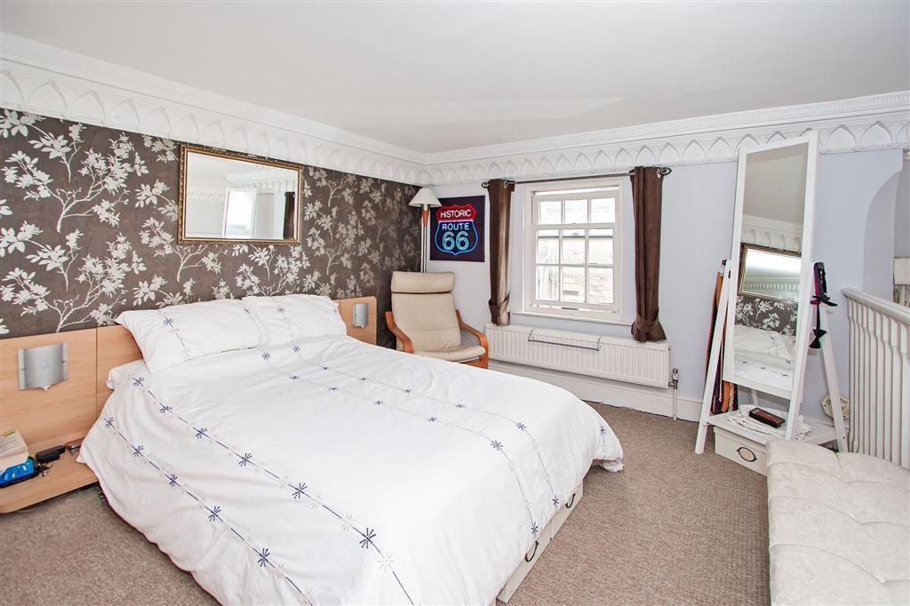 Flat Lansdown Road in Bath