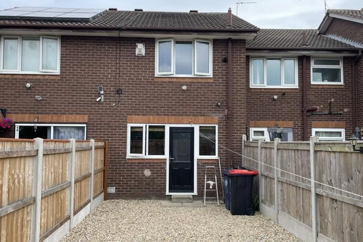 House Hadleigh Crescent in Middlesbrough