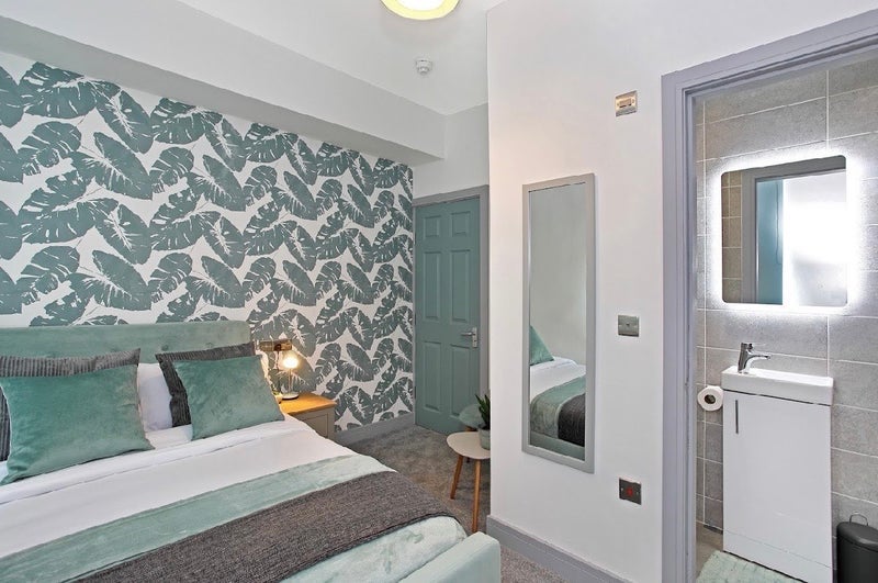 Room Dewsbury Road in Wakefield
