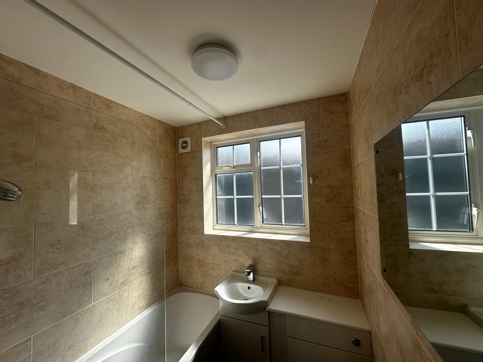 Flat Grosvenor Road in Tunbridge Wells