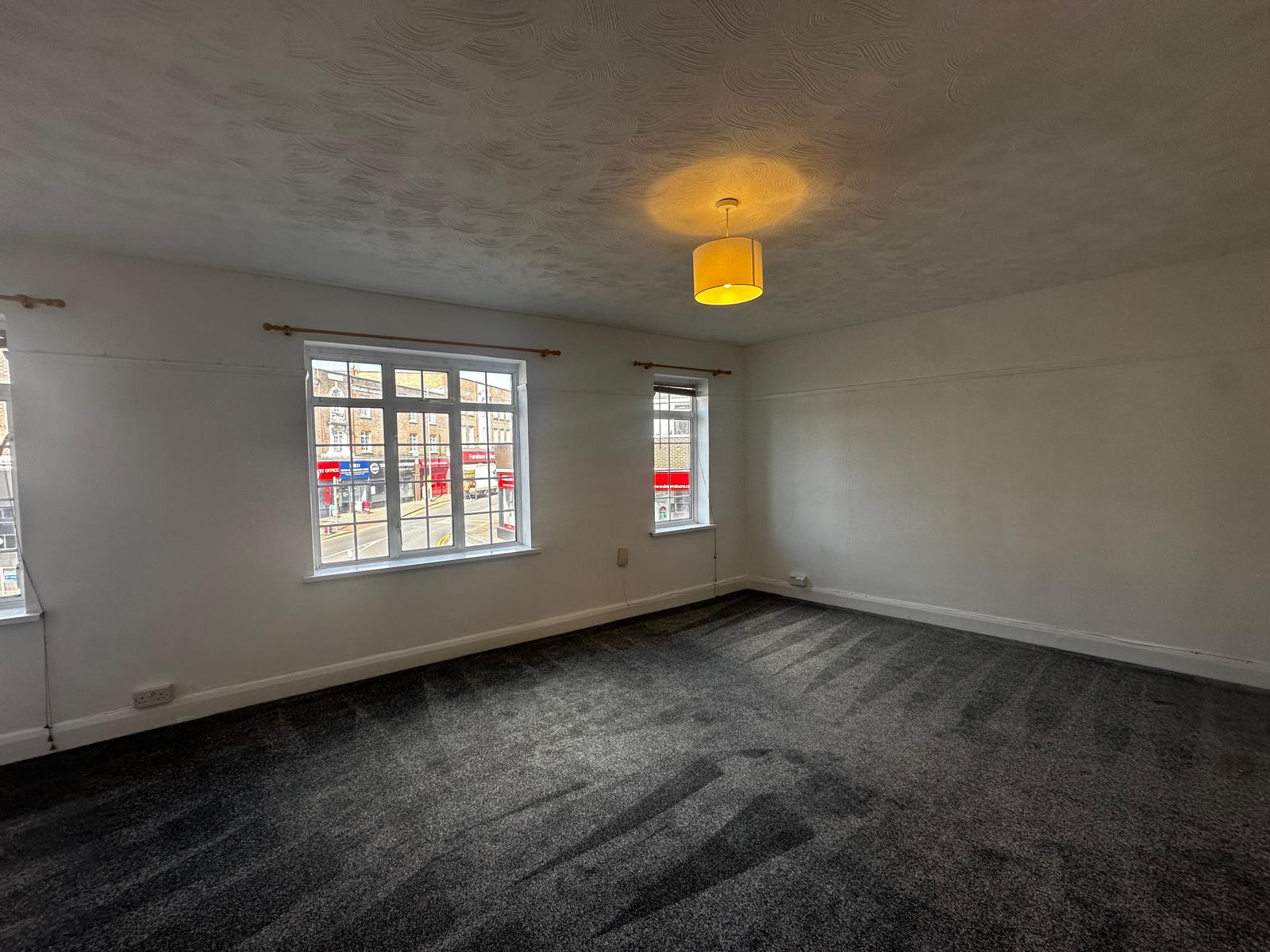 Flat Grosvenor Road in Tunbridge Wells