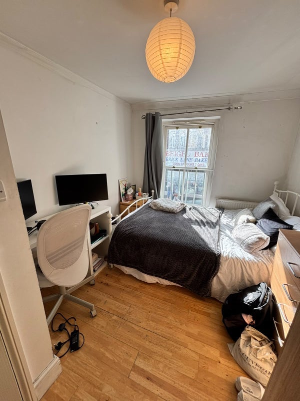 Room Brick Lane in Greater London