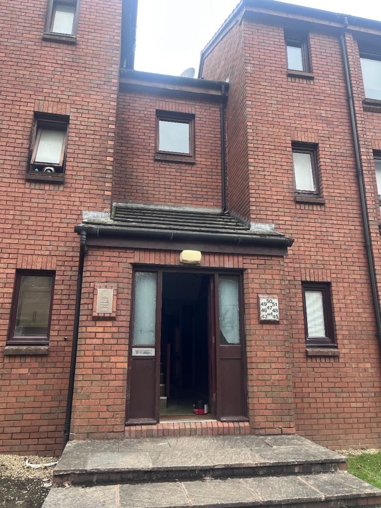 Flat Princes Gate in Rutherglen
