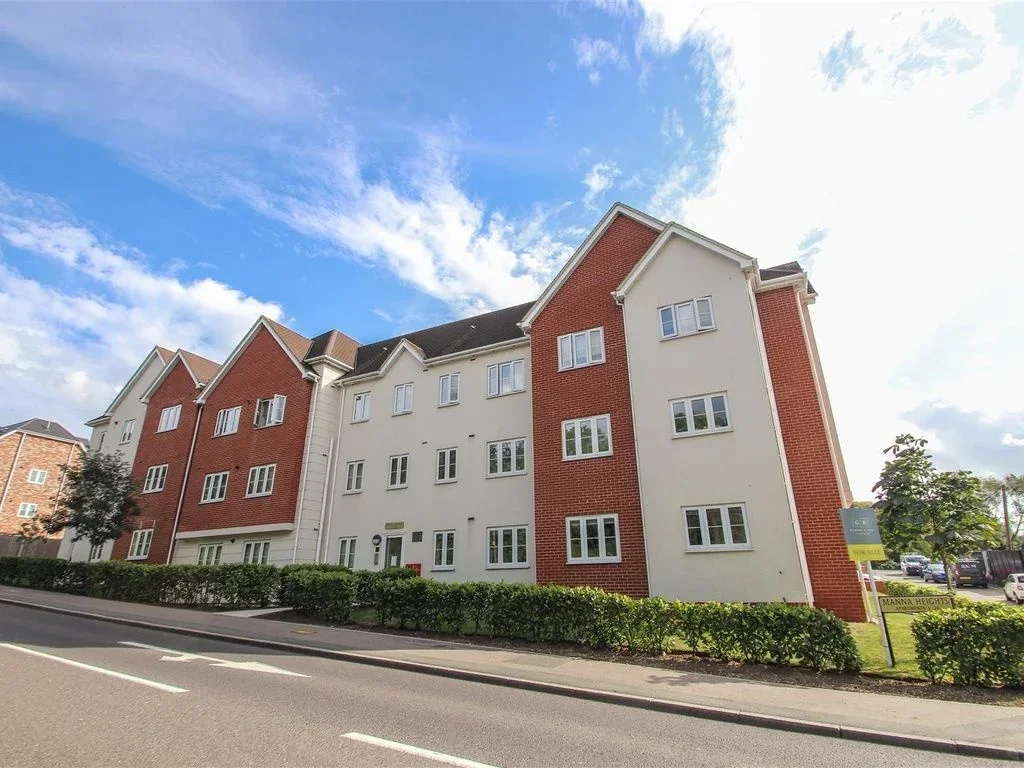 Flat London Road in Castle Point