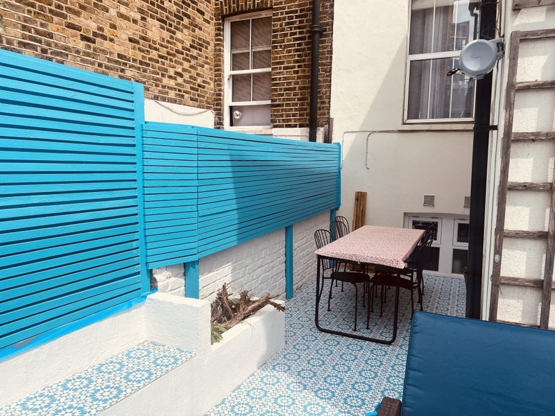 Room Denmark Place in Greater London