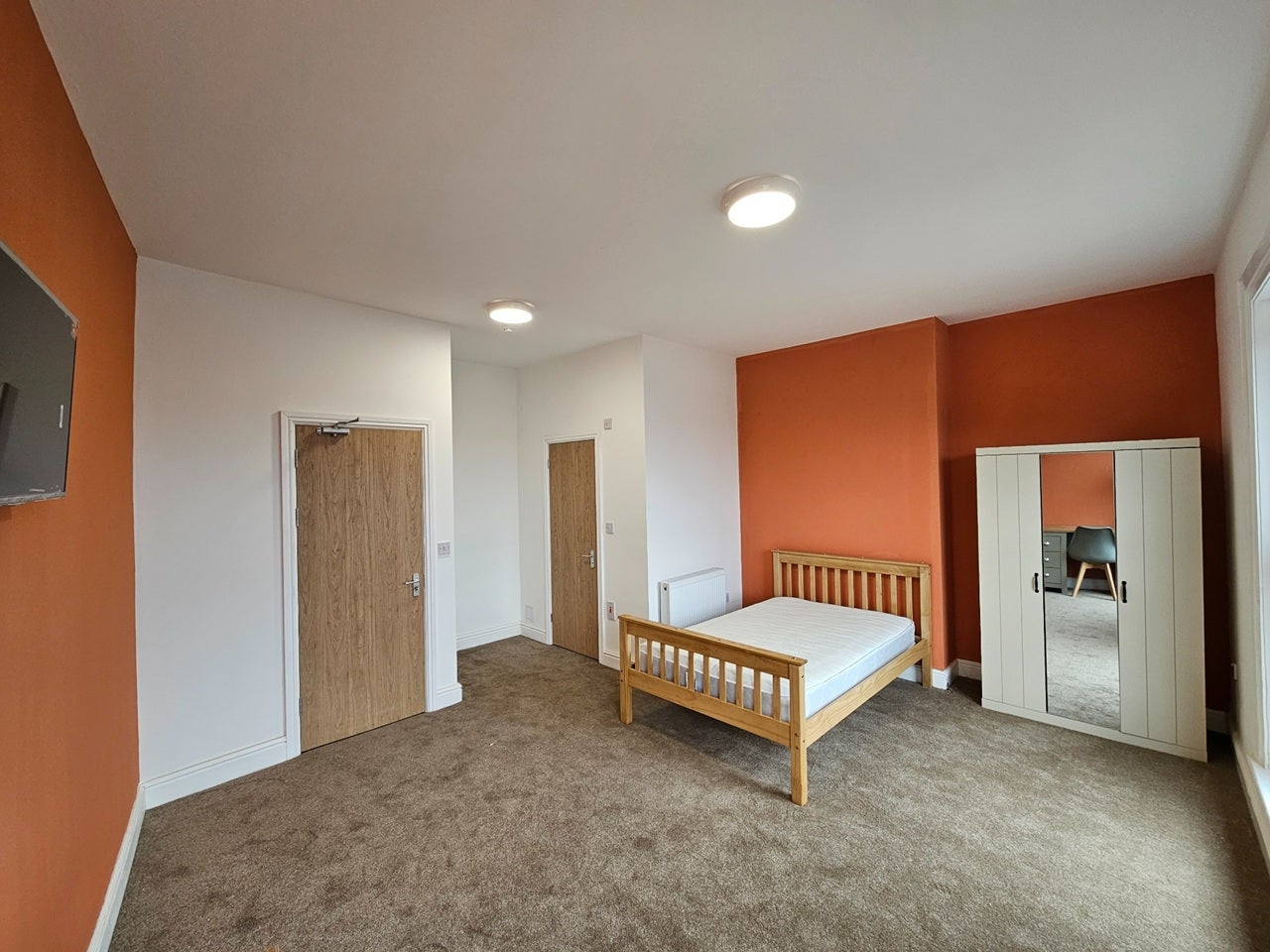 Room Ormskirk Street in St Helens