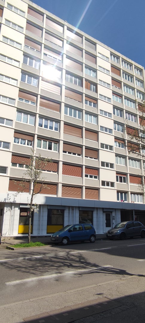 Flat Rue Robespierre in Saint-Étienne