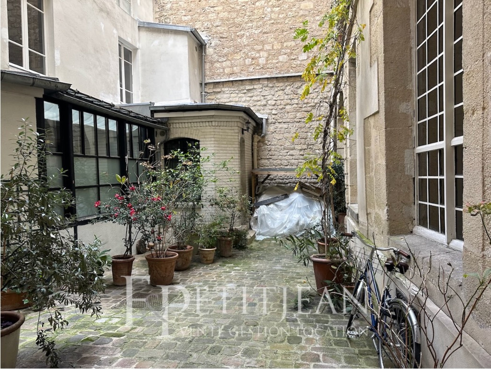 Appartement Rue du Pont Neuf à Paris