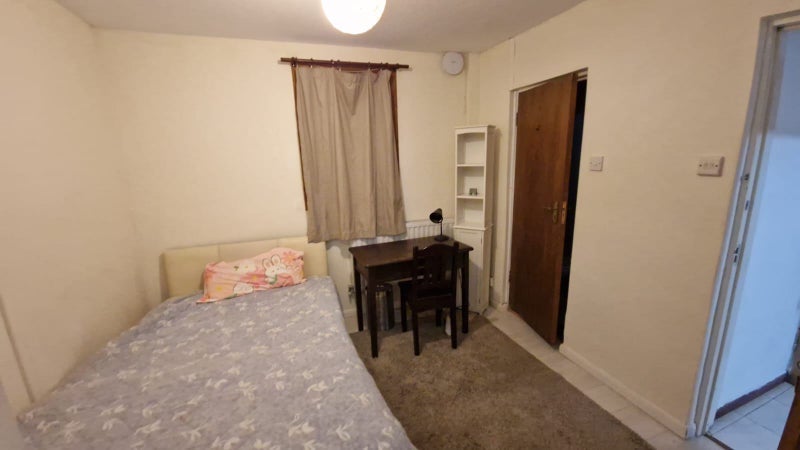 Flat Calthorpe Street in Greater London
