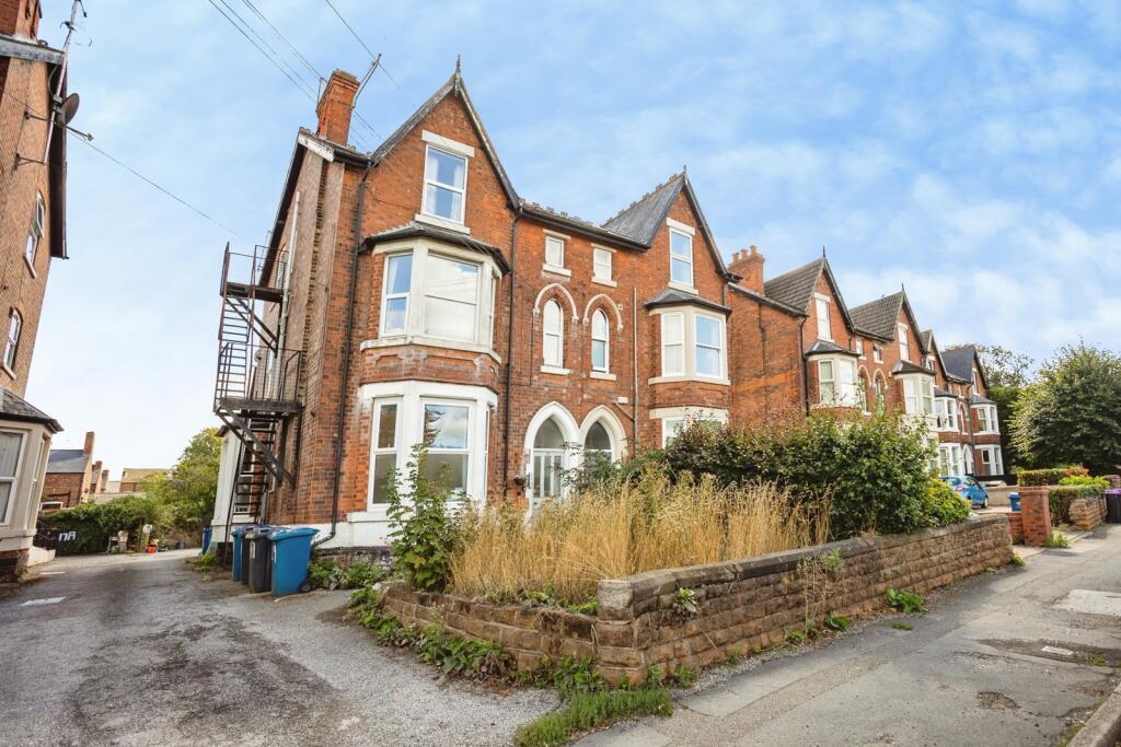 Flat Melton Grove in Rushcliffe